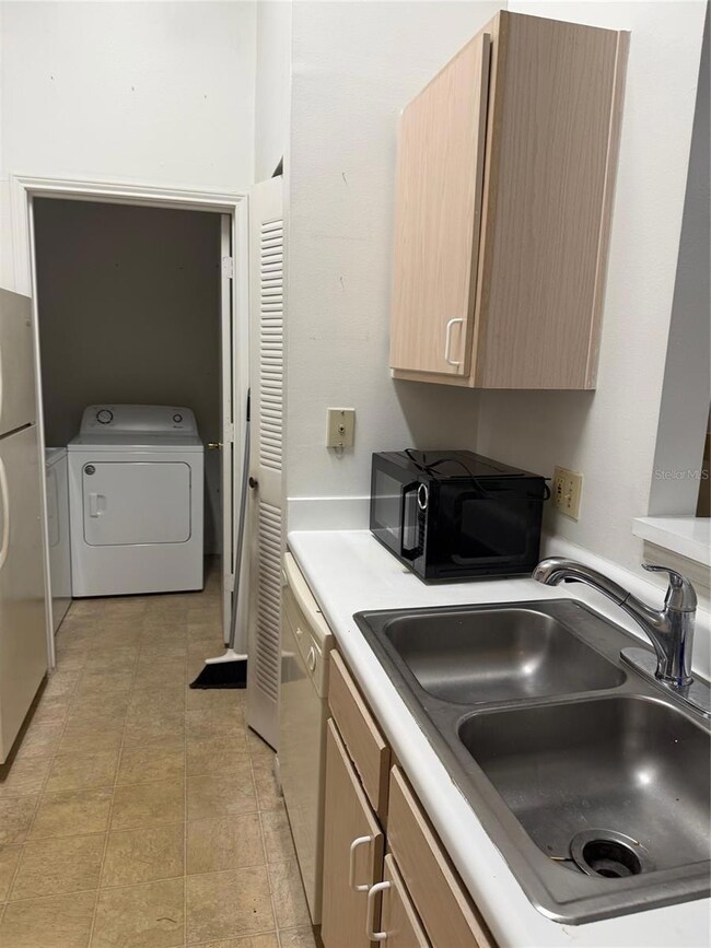 2508 Grassy Point Dr unit 202, Lake Mary, FL 32746 - photo 4