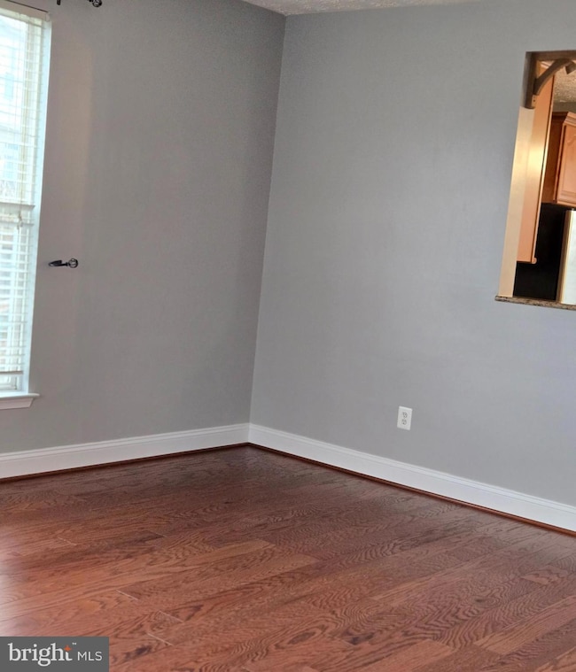 4512 Warm Stone Cir, Perry Hall, MD 21128 - photo 5