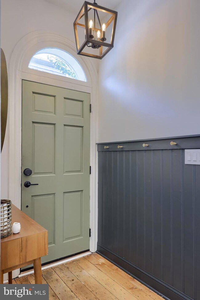 146 E James St, Lancaster, PA 17602 - photo 5