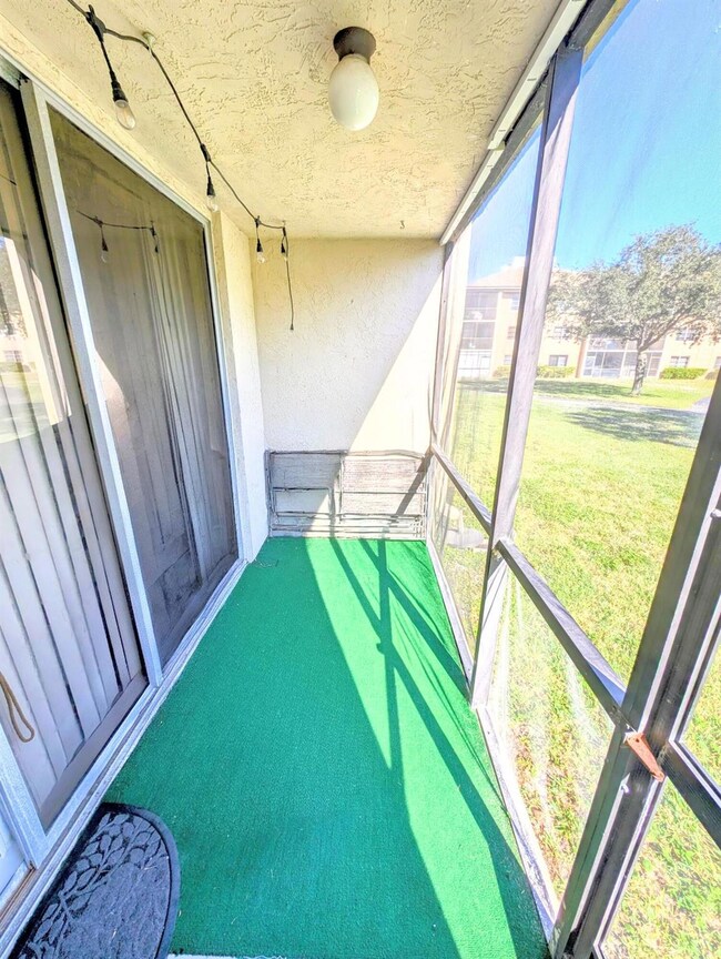 7960 NW 50th St unit 1044, Lauderhill, FL 33351 - photo 5