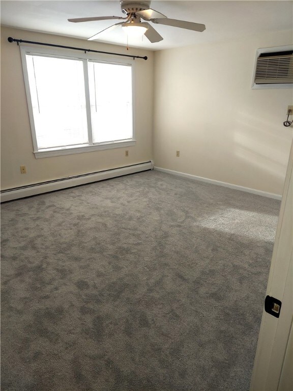 19 Berclay St, Johnston, RI 02919 - photo 5