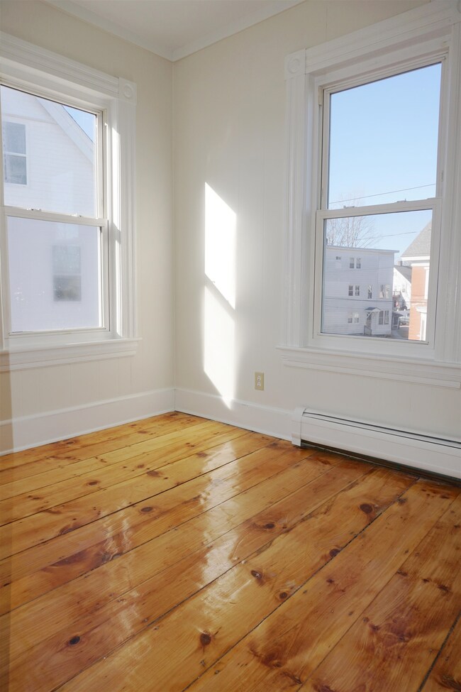 39 Harvard St unit 2, Nashua, NH 03060 - photo 7