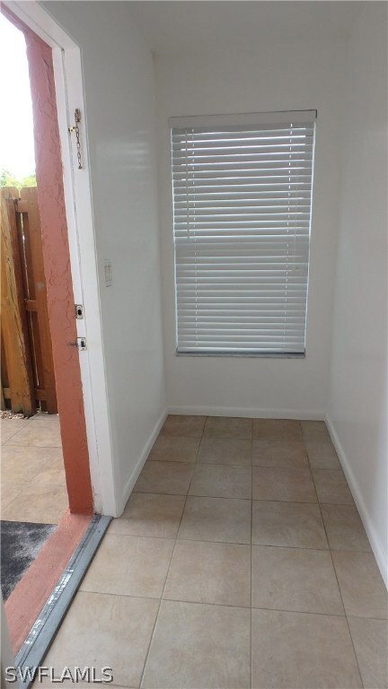 804 SW 47th Terrace unit 102, Cape Coral, FL 33914 - photo 4