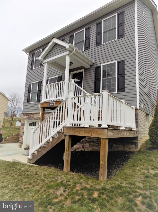 604 Gum Spring Rd, Brunswick, MD 21716 - photo 3