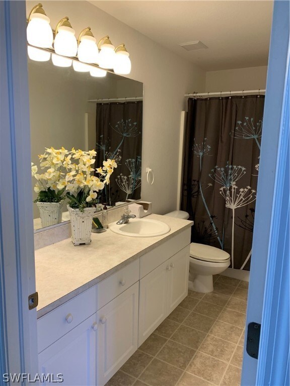 2709 NW 2nd Ave, Cape Coral, FL 33993 - photo 4