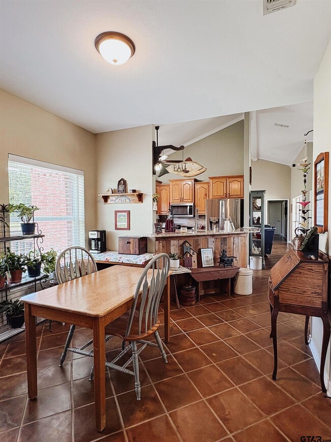 1303 Cr 2314, Pittsburg, TX 75686 - photo 7