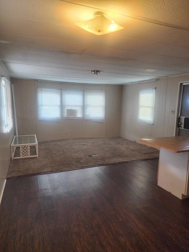 1511 Spruce Dr unit 286, Lakeland, FL 33815 - photo 6