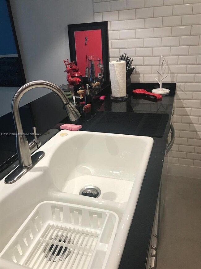 The Venetia unit 609, Miami, FL 33132 - photo 6