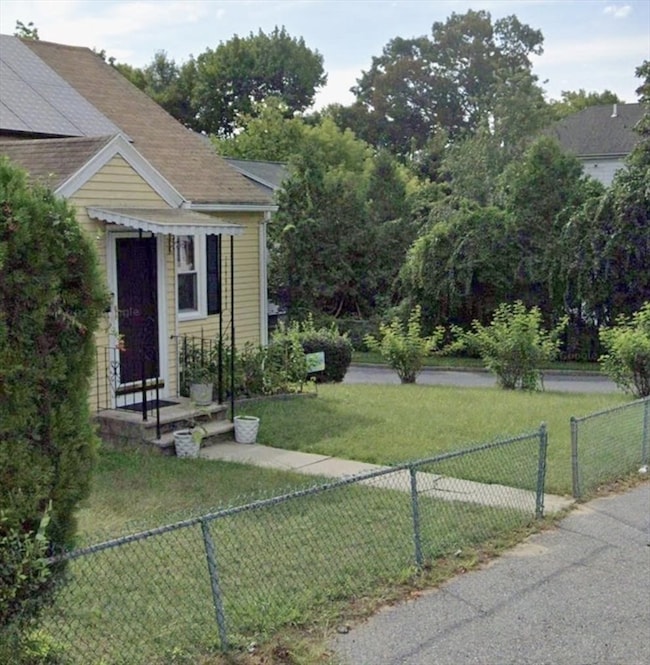 336 Lovell St, Worcester, MA 01602 - photo 3