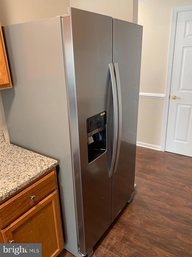 6512 Lake Park Dr unit 1J, Greenbelt, MD 20770 - photo 4