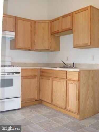 308 Morris St, Gloucester City, NJ 08030 - photo 2