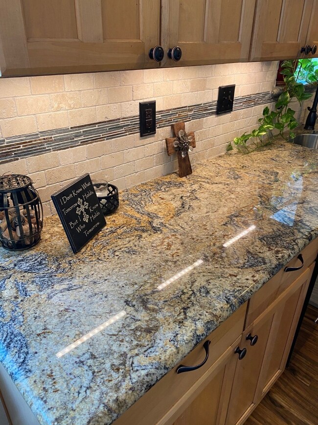 16107 Tibet Rd, Friendswood, TX 77546 - photo 6