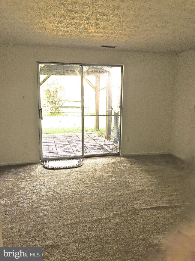 20 Trailwood Rd, Nottingham, MD 21236 - photo 6