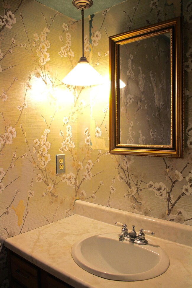 1843 W Case Rd, Columbus, OH 43235 - photo 3