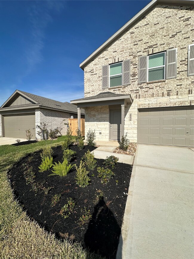 28826 Texas Plains Dr, Hockley, TX 77447 - photo 5