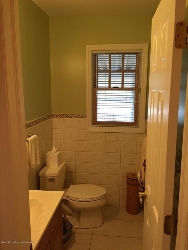 45 Church Ave, Staten Island, NY 10314 - photo 4