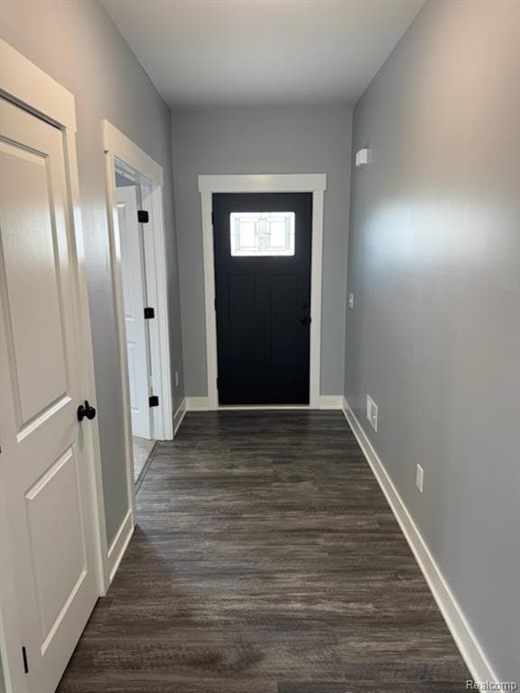 2264 Equestrian Trail Dr, Metamora, MI 48455 - photo 4