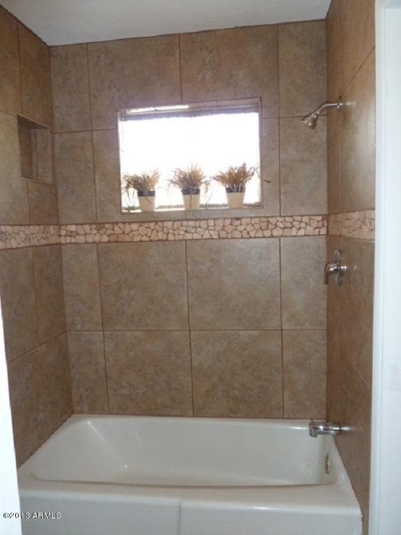 TILED SHOWER
