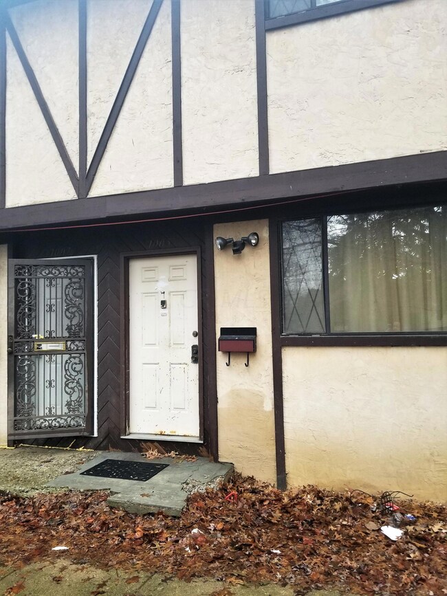 Unit Front