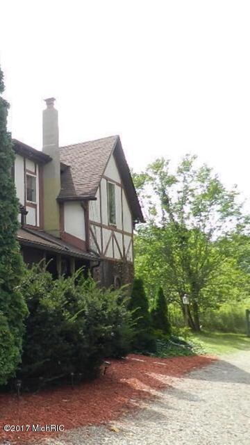 12393 Baldwin Rd, Sawyer, MI 49125 - photo 2
