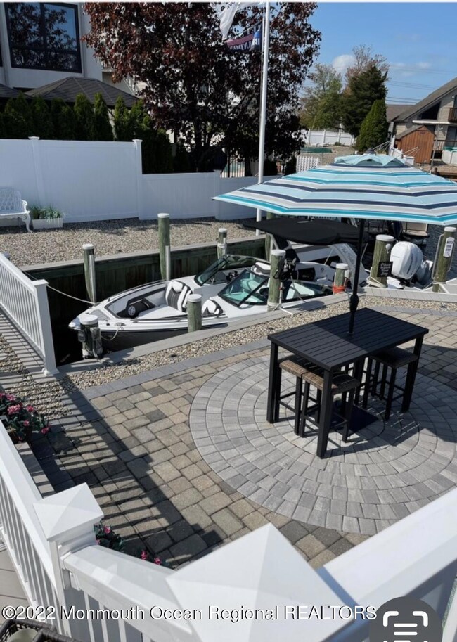 902 Capstan Dr, Forked River, NJ 08731 - photo 5