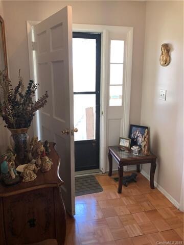 122 Danbury Ln, Statesville, NC 28625 - photo 4