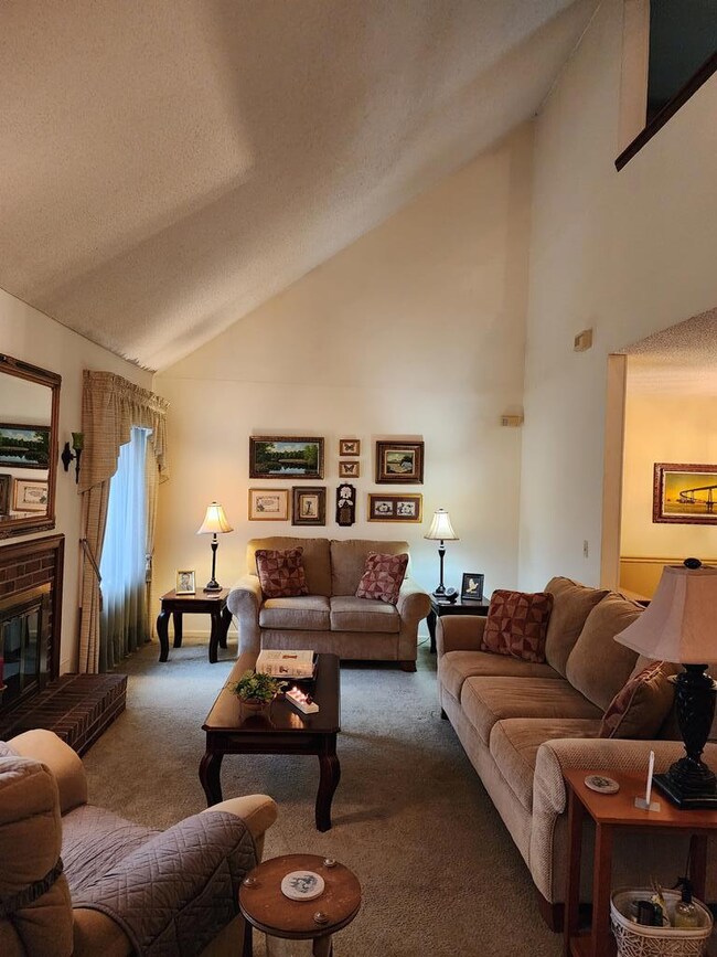 938 W Roanoke Dr, Fitzgerald, GA 31750 - photo 4