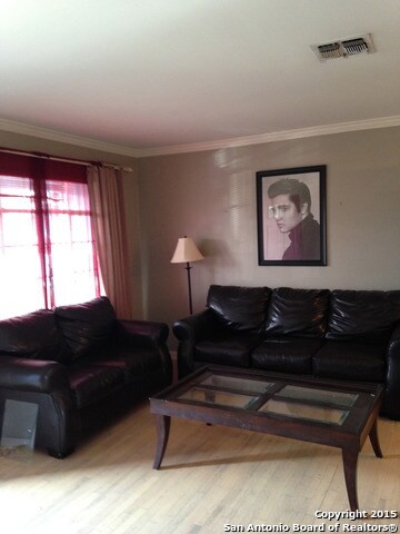 211 Colton Dr, San Antonio, TX 78209 - photo 5