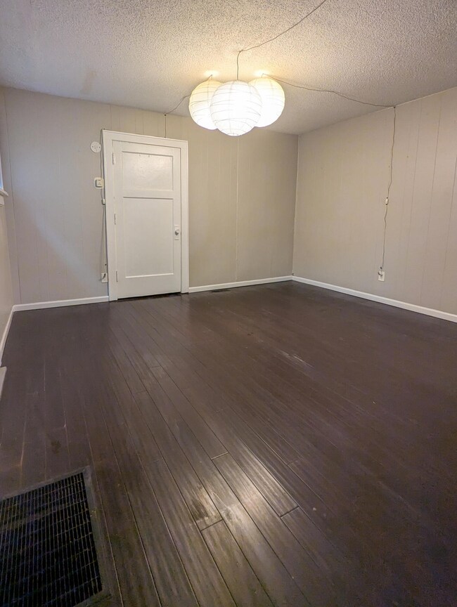 Vacant Unit