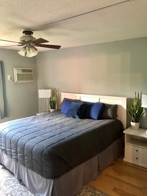 137 Franklin St unit 503, Stoneham, MA 02180 - photo 7