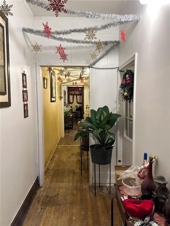 1fl Hallway