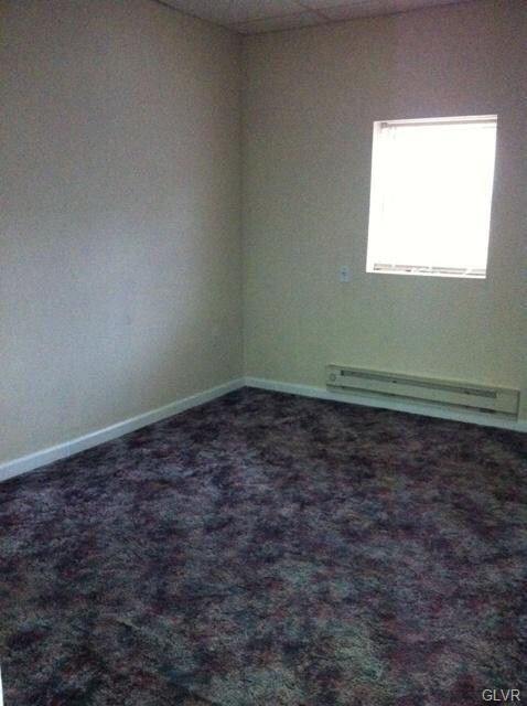 5210 Pennsylvania St unit 208, Whitehall, PA 18052 - photo 5