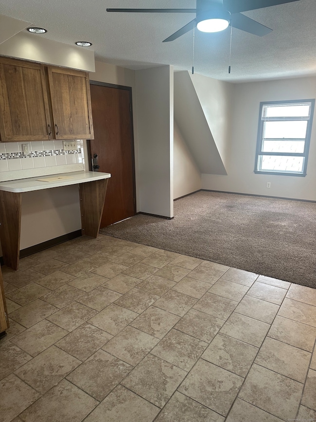 94 Thompson St unit 3rd floor, New Haven, CT 06511 - photo 4