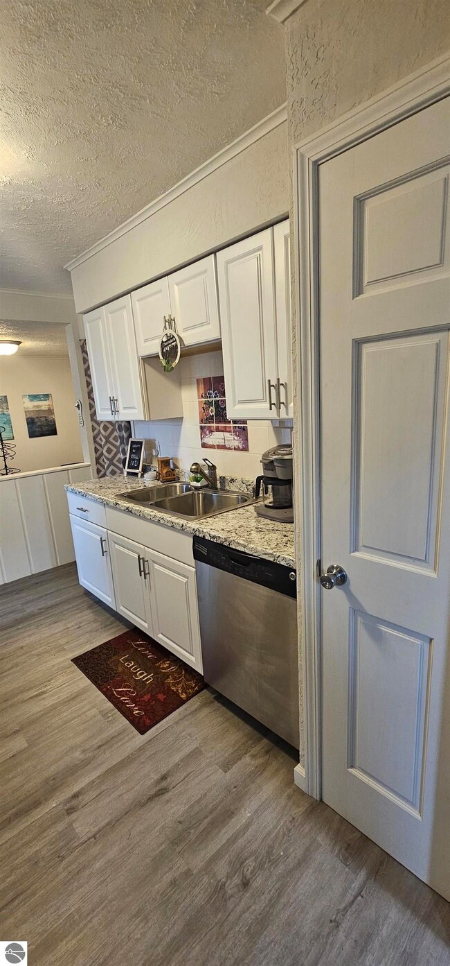 249 State St SW, Oscoda, MI 48750 - photo 6