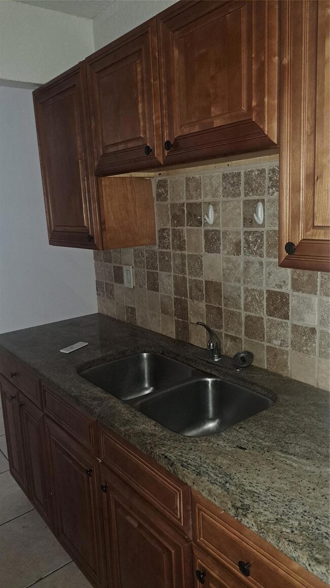 925 S K St unit 4, Lake Worth, FL 33460 - photo 3