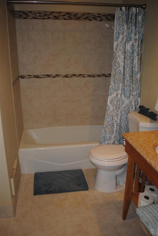 unlisted-address, Bend, OR 97702 - photo 6