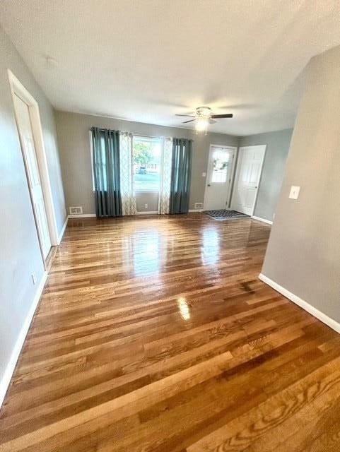 613 E Tulip Ln, Connersville, IN 47331 - photo 5