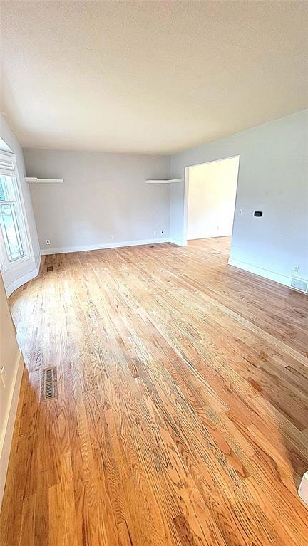 623 E 18th St N, Newton, IA 50208 - photo 6