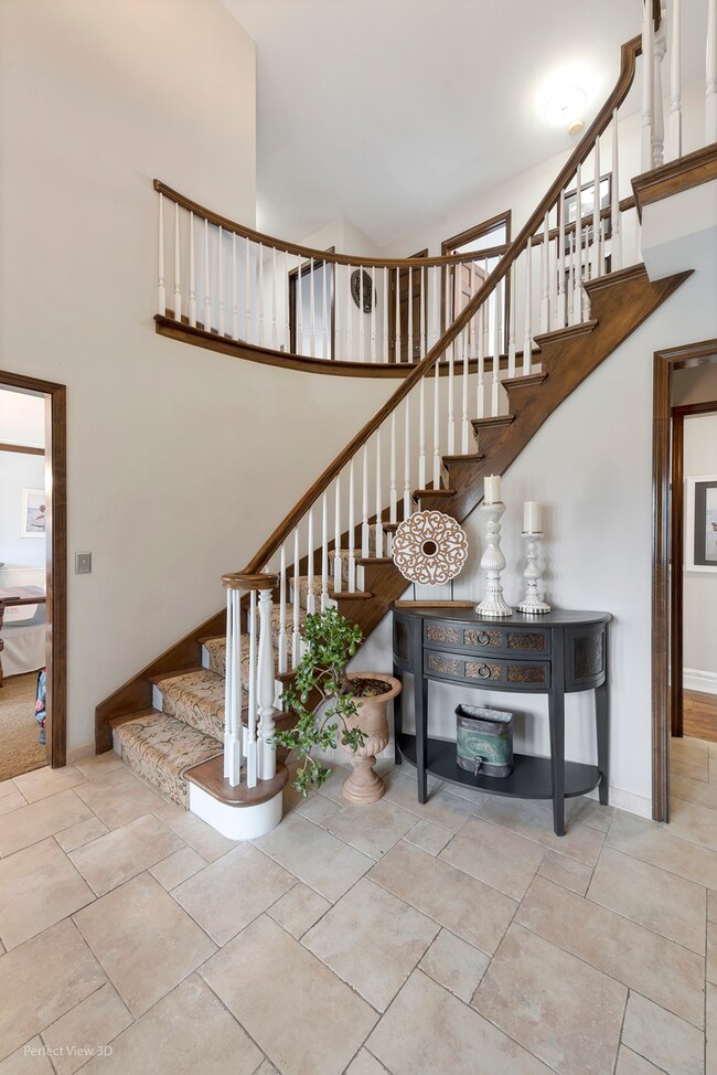 801 Ramsgate Ct, Naperville, IL 60540 - photo 3