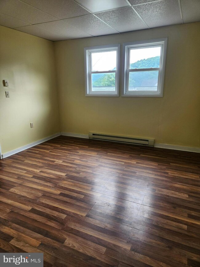 108 Fort Ave unit 11, Keyser, WV 26726 - photo 5