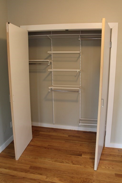 36 Walden St unit 1, Cambridge, MA 02140 - photo 5