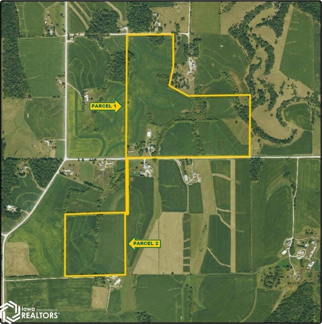 1792 Valdres Rd, Decorah, IA 52101 - photo 2