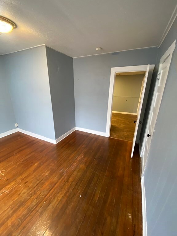 26 Brow St unit 2W, Fall River, MA 02721 - photo 3