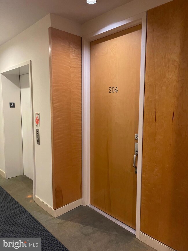 4025 Connecticut Ave NW unit 204, Washington, DC 20008 - photo 6