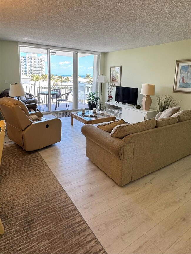 Sea Ranch Lakes North unit 506B, Lauderdale By the Sea, FL 33308 - photo 7