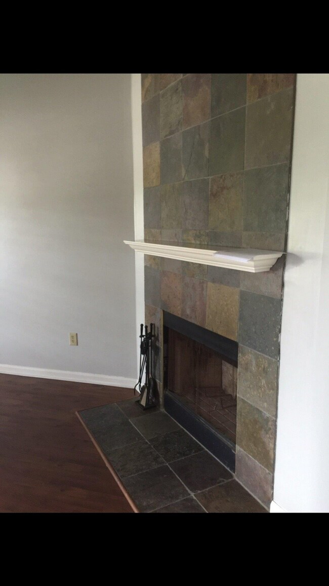 207 Christopher Dr, Nicholasville, KY 40356 - photo 5