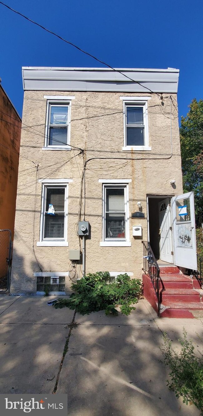 781 Mount Vernon St, Camden, NJ 08103 - photo 2