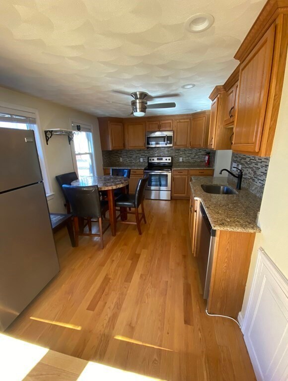 54 Lennox Rd unit 1, Nahant, MA 01908 - photo 6