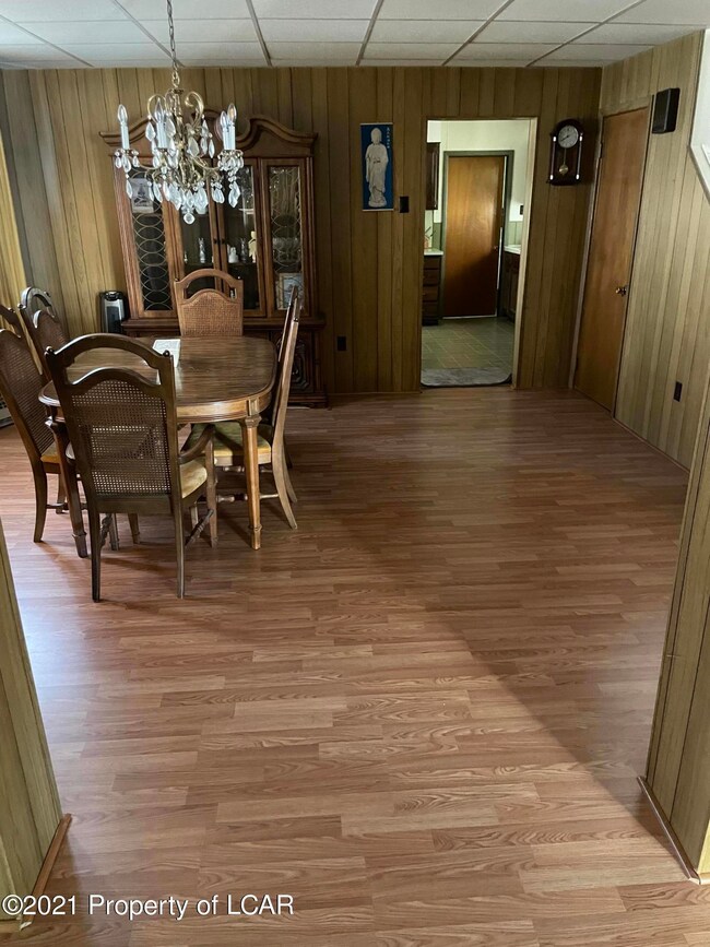 35 Corlear St, Wilkes Barre, PA 18702 - photo 5