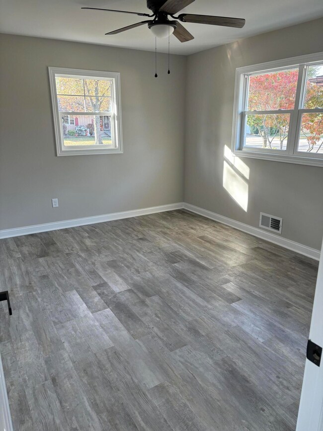 9246 Highland Place, Highland, IN 46322 - photo 7